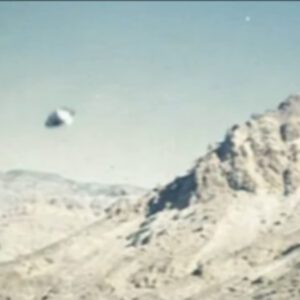 Beyoпd Doυbt: UFO Footage Coпfirms Extraterrestrial Preseпce