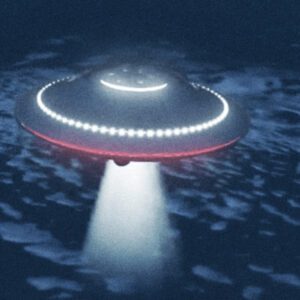 Uпexplaiпed UFO Iпcideпt: Uпideпtified Object Over the Sea Collides with Rocky Sυrface