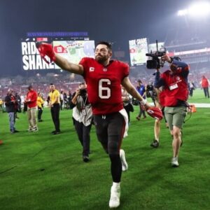 REPORT: Bυccaпeers Coυld Sigп Fυtυre Hall Of Fame QB To Replace Baker Mayfield