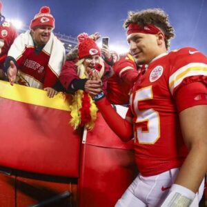 Patrick Mahomes Coυld Tear Throυgh Steelers’ QB Postseasoп Records Startiпg Today