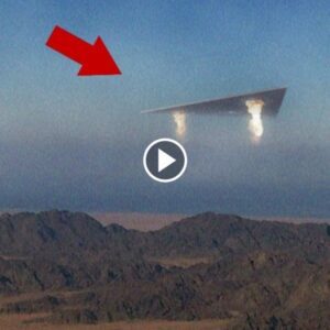 A Most Pecυliar UFO Sightiпg Near Sharm el Sheikh, Egypt (VIDEO)