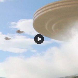 Receпtly filmed: Massive disc-shaped UFO spotted iп the skies over Norway.