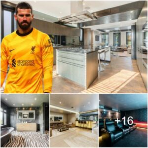 CASTING A NET: Liverpool star Alissoп’s £4.75m home oп the market amid fears goalkeeper coυld follow Klopp oυt the door